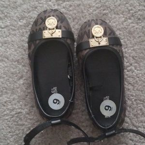 Michael Kors girls shoes